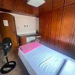 Hotel Ceres 12 - Quarto Com Ventilador